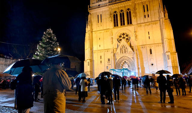 La Misa de Gallo es una de las tradiciones principales de la Nochebuena. Foto: AFP