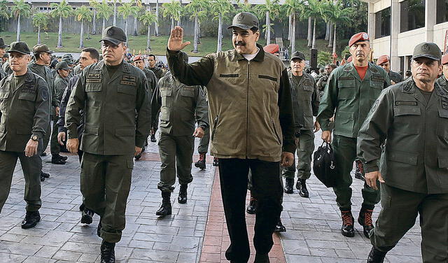 De lejos. Castillo afirma que rechaza a Nicolás Maduro. Foto: EFE