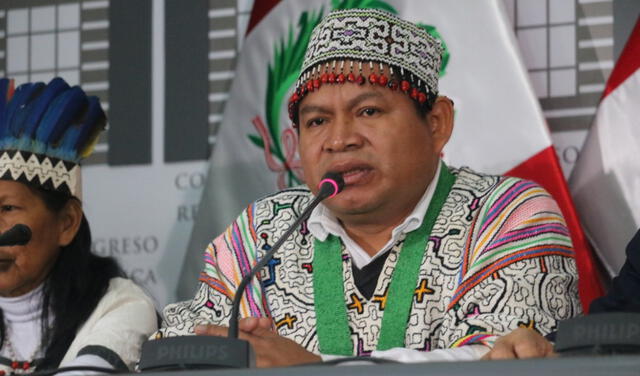 Indígenas denuncian "visión colonial, racista y represiva" de Fuerza Popular