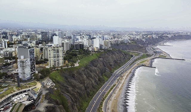 Doble riesgo. Por su ubicación, además de un gran sismo, Lima podría enfrentar un tsunami. Foto: difusión   