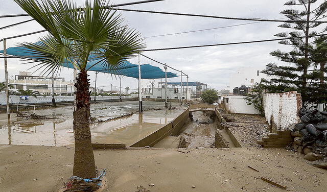 Peligro. El balneario de Punta Hermosa es el más afectado. Foto: difusión   
