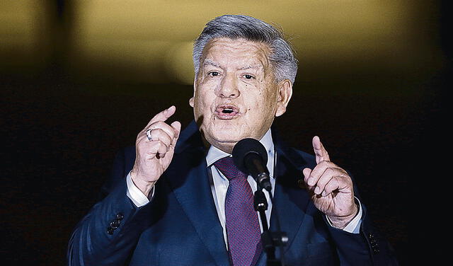 APP. César Acuña anuncia que será separada del partido. Foto: difusión APP. César Acuña anuncia que será separada del partido. Foto: difusión