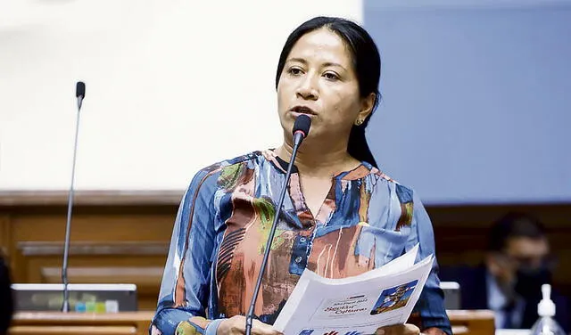 Rosío Torres. Usó a sobrino para cobrar. Foto: difusión   