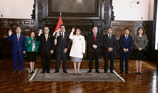  Consejo de Estado. Otárola leyó un comunicado pidiendo paz luego de esta reunión. Foto: Marco Cotrina/La República   