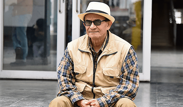 Escritor. Cronwell Jara, autor del mítico libro Montacerdos. Foto: difusión<br> Escritor. Cronwell Jara, autor del mítico libro Montacerdos. Foto: difusión<br>