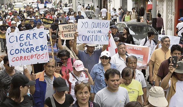 Chiclayo. En el norte también rechazaron a los corruptos. Foto: Clinton Medina/La República   