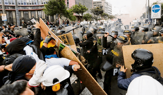  El 19J. Lo que hay detrás de las protestas es un hartazgo en general contra la clase política, señala el analista político. Foto: Antonio Melgarejo/La República   
