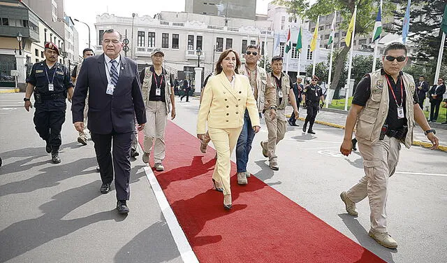 Protocolo. Boluarte debe ir al Congreso para hablarle al país. Foto: difusión   