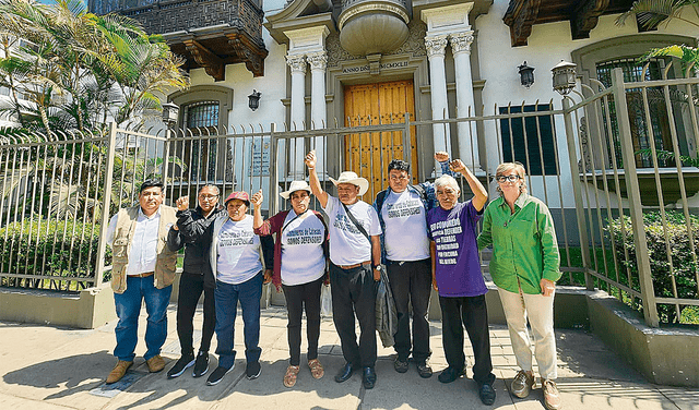  Encuentro. Comuneros despojados por el Sodalicio se reunieron con la misión de El Vaticano. Foto: difusión   