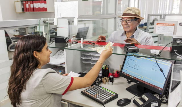 Serían un poco más de 3 millones de personas afectadas al no recibir sus pensiones. Foto: Andina   