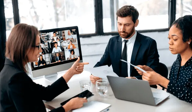 Algunas carreras relacionadas con los recursos humanos es Comunicaciones y Psicología. Foto: Andina   