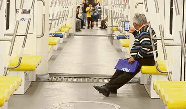  Subterráneo. Usuarios hicieron su primer recorrido en tren. Foto: Andina   