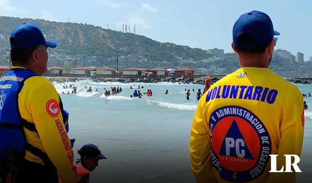  Mar de fondo en Venezuela genera alerta en las playas. Foto: @cperezampueda/X   
