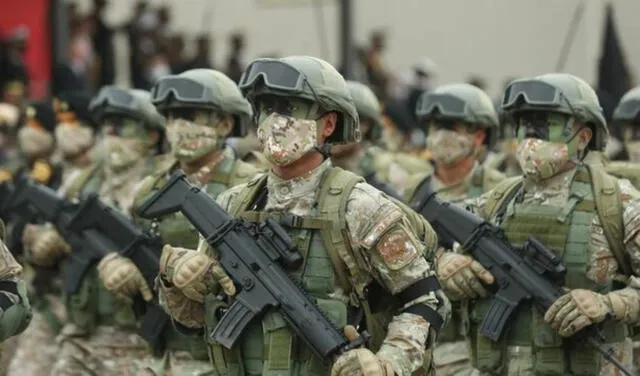 La remuneración mínima en las Fuerzas Armadas varía desde los S/2.500. Foto: Ejército   