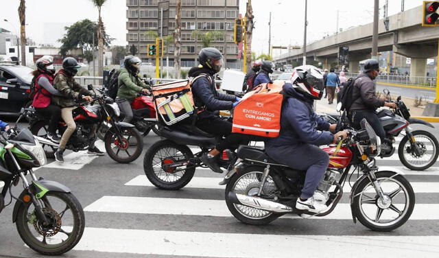 El delivery por aplicación de móvil es de las maneras más comunes de pedir comida en Lima. Foto: difusión   