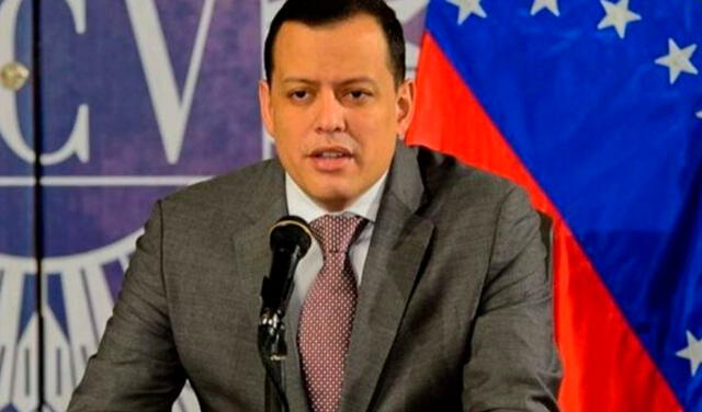 Simón Serpa fue ministro de Economía y Finanzas de Nicolás Maduro. Foto: composición LR    