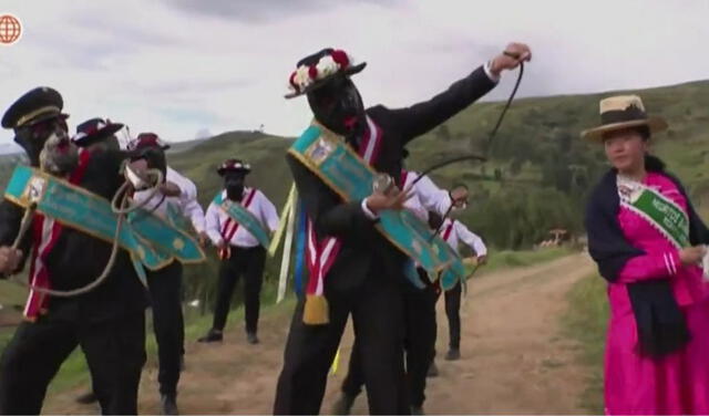 'AFHS': Cristóbal bailando en Recuay. Foto: América TV 