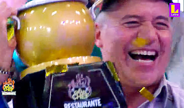 Mathías Brivio se impuso ante Gino Assereto y levantó la ansiada olla dorada de 'El gran chef: famosos'. Foto: Latina   