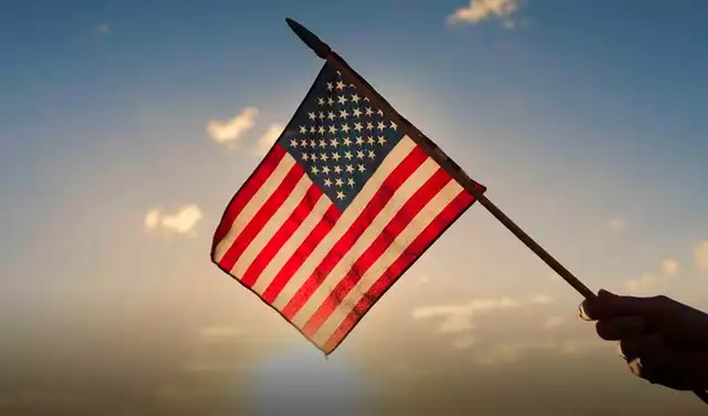 El Registro Federal de Estados Unidos anunció futuros cambios en el proceso de naturalización. Foto: El Nuevo Día   