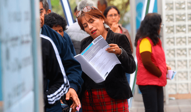 Tienes plazo para postular a la UGEL hasta inicios de setiembre. Foto: Andina   