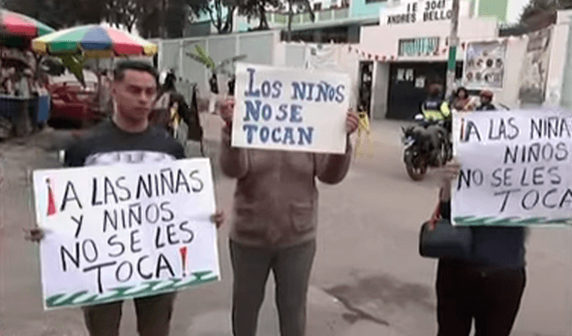 Los padres de familia protestaron en las afueras del colegio Andrés Bello. Foto: captura Panamericana TV   