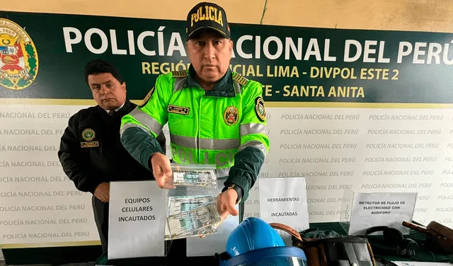 A los estafadores se les halló dinero en efectivo. Foto: Rosario Rojas/URPI-LR   