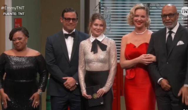  Elenco de 'Grey's Anatomy' se hizo presente en la gala de los Premios Emmy 2024. Foto: captura TNT   