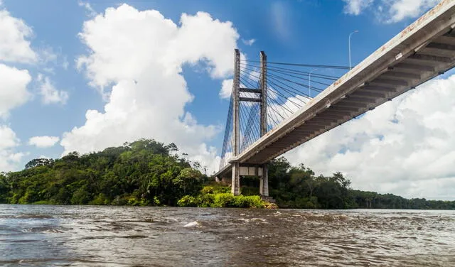 La única conexión directa entre estas naciones es el puente que une Saint-Georges-de-l'Oyapock. Foto: expedia.com   