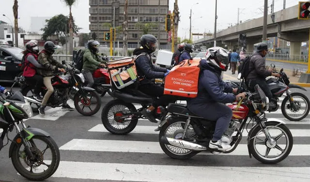 La Municipalidad de SMP, junto a otros municipios, han implementado una ordenanza que prohíbe el transito de dos personas en moto. Foto: MTC   