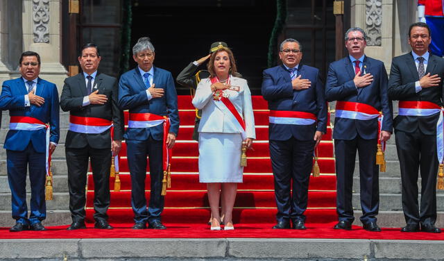 Dina Boluarte brinda un discurso en Palacio de Gobierno. Foto: Presidencia.   