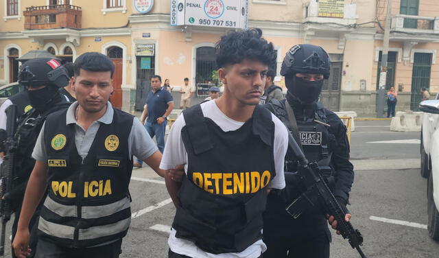 Policía Nacional captura a uno de los criminales. Foto: LR   