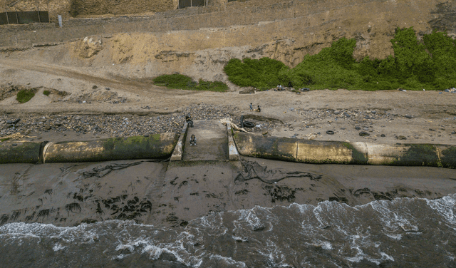 La construcción del puerto está cambiando el paisaje de la ciudad de Chancay. Foto: Ojo Público La construcción del puerto está cambiando el paisaje de la ciudad de Chancay. Foto: Ojo Público