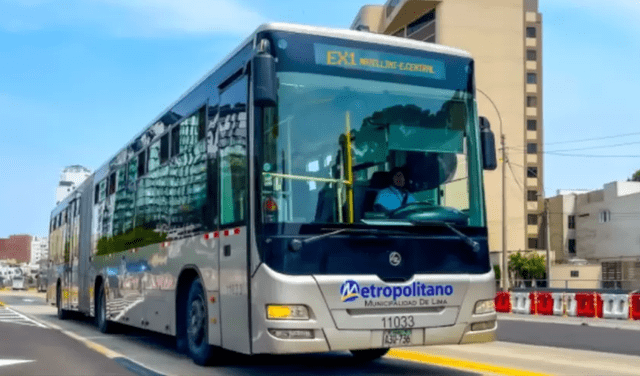 Usuarios reportan fallas de buses del Metropolitano
