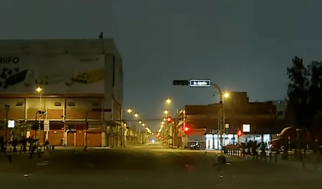  Semáforo entre avenidas Argentina y Pacasmayo se encuentra inoperativo. Captura: Latina   