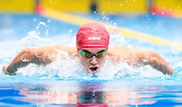 El nadador destacó la importancia de la disciplina y el deporte. Foto: cortesía.   