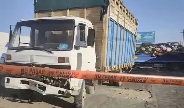 Las autoridades acordonaron la zona. Foto: VR Canal 21 Nasca.   