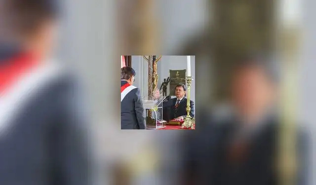 Juramentación del nuevo ministro de Salud en el Salón Dorado de Palacio de Gobierno. Foto: Presidencia