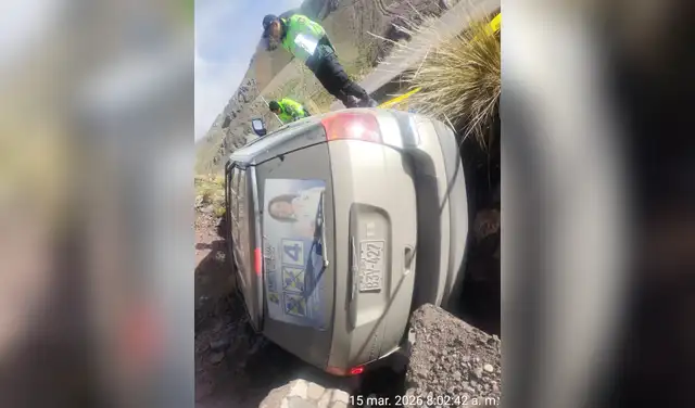 Vehículo en que se habría accidentado Napoleón Becerra. Foto: Difusión Vehículo en que se habría accidentado Napoleón Becerra. Foto: Difusión