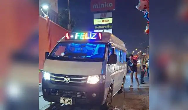 Combi baleada en la avenida Argentina deja dos heridos