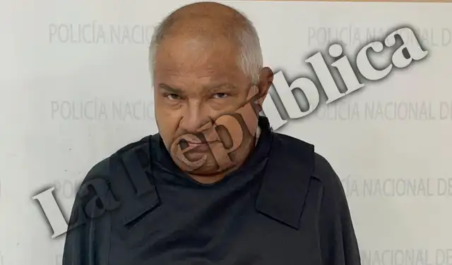 Después de mantenerse 35 días prófugo, Santiago More Ríos se entregó a la policía en la noche del sábado a la Dirincri, en Lima. Foto: La República  