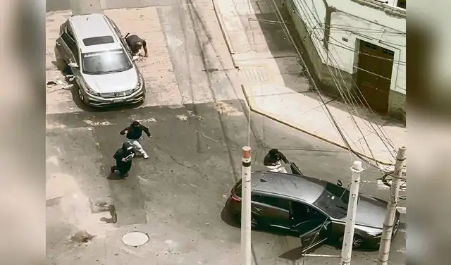 Probado. La placa BFX-651 del auto en que viajaban los asaltantes fue clonado por los More. Foto: La República  