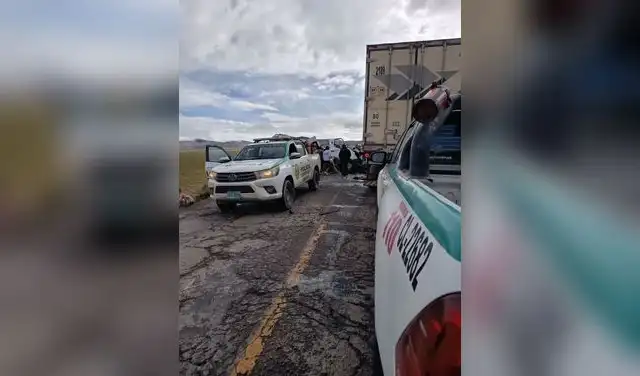 Policía de Carreteras en el lugar del incidente.