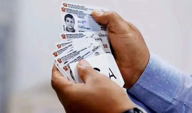  Usuarios podrán realizar divertos trámites y entrega de DNI. Foto: Reniec  