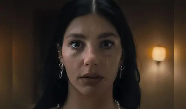 'Algo terrible está a punto de suceder' está protagonizada por Camila Morrone y Adam DiMarco.