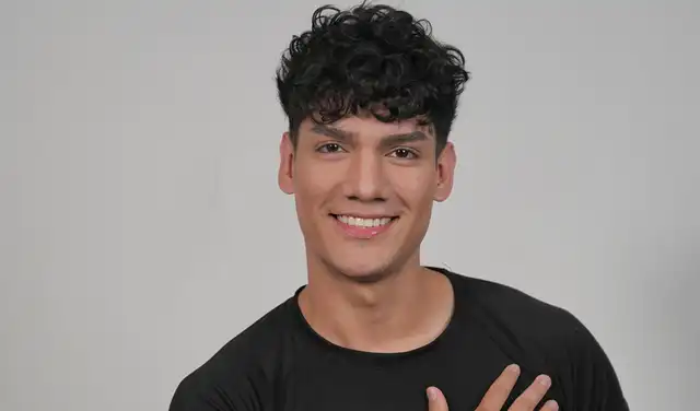 A pesar de los desafíos iniciales en su carrera, Brahian Labarca ha aprendido de actores experimentados, lo que le ha permitido fortalecer su talento y creatividad. Foto: difusión.