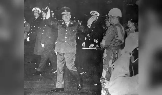 Cuando el general Velasco consultó a los institutos armados sobre la pertinencia de una ley de amnistía, la Marina y la Fuerza Aérea opinaron en contra. "Que el ejército decida", manifestaron. Foto: difusión  