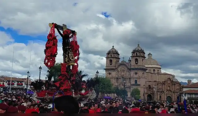 Procesión realizada en Cusco en el marco de la Semana Santa