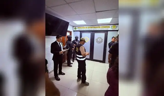 La detención preliminar incluyó a 7 policías involucrados en la presunta apropiación ilícita de un lingote de oro.