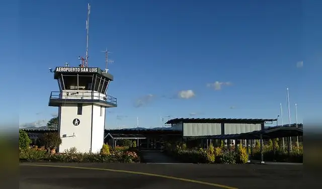 Se está renovando también la torre de control de 40 metros de altura. Foto: Las Lajas