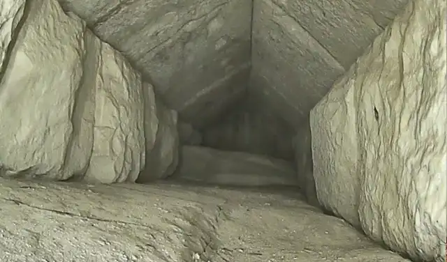 Imagen del pasillo oculto hasta ahora y detectado por un endoscopio Foto: ScanPyramids